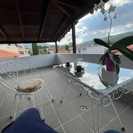 Attic With A View テッサロニキ